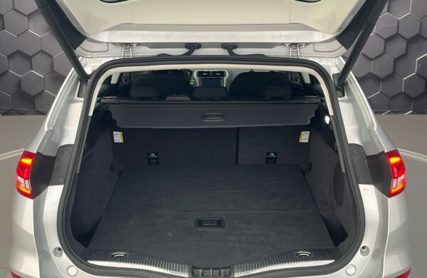 Ford Mondeo 2.0 EcoBlue Titanium, nabídka 7b9fc7b0-e9d3-4429-89ce-5823081f9445