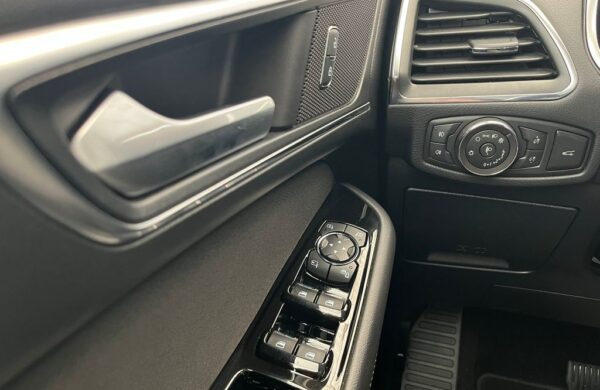 Ford Galaxy 2,0 EB 140kw Titanium AWD (4×4) 7míst, nabídka b9bb5d1e-276c-4ee7-ab1f-7c3b01593778