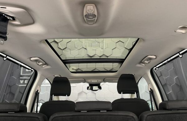 Ford Galaxy 2,0 EB 140kw Titanium AWD (4×4) 7míst, nabídka b9bb5d1e-276c-4ee7-ab1f-7c3b01593778