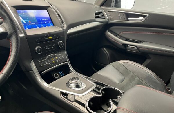 Ford S-Max 2,5 HEV ST-Line, nabídka 35adc7c8-fb03-403d-837f-bdaf94754c9b