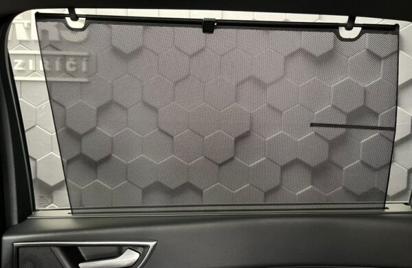 Ford S-Max 2,5 HEV ST-Line, nabídka 35adc7c8-fb03-403d-837f-bdaf94754c9b