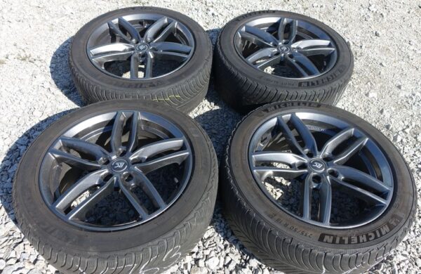 Ford S-Max 2,5 HEV ST-Line, nabídka 35adc7c8-fb03-403d-837f-bdaf94754c9b