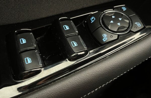 Ford S-Max 2.5 HEV TITANIUM 7 míst, nabídka f30593c1-8032-4789-86c0-5566283ee2f2