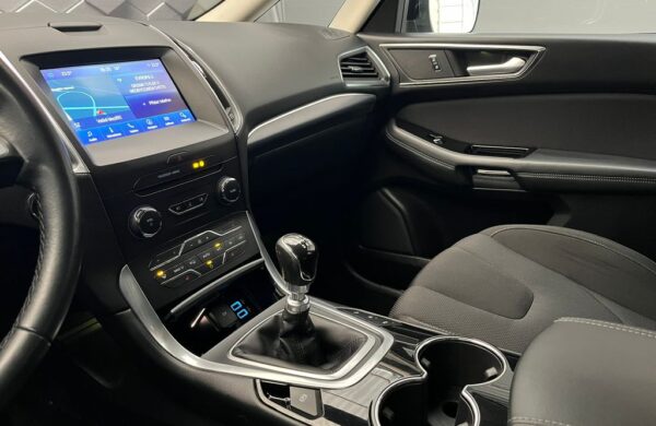 Ford S-Max , nabídka 3bfa7610-94ea-4f4d-8817-13772a28f522