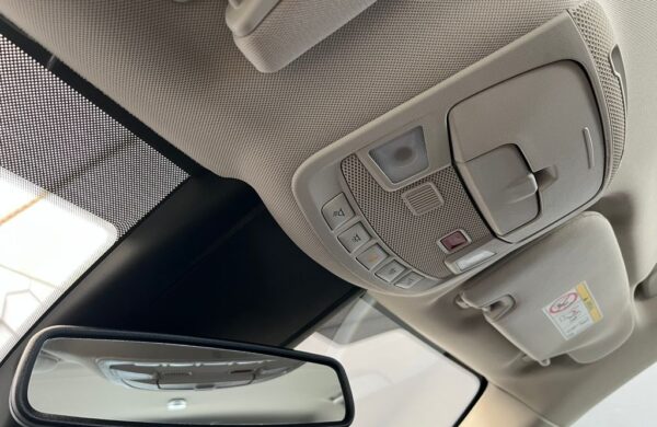 Ford S-Max 2.0 EB Titanium LED manuál, nabídka 57ef9a25-b9ed-4e33-88db-e98197014b0a