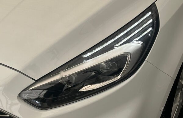 Ford S-Max 2.0 EB Titanium LED manuál, nabídka 57ef9a25-b9ed-4e33-88db-e98197014b0a