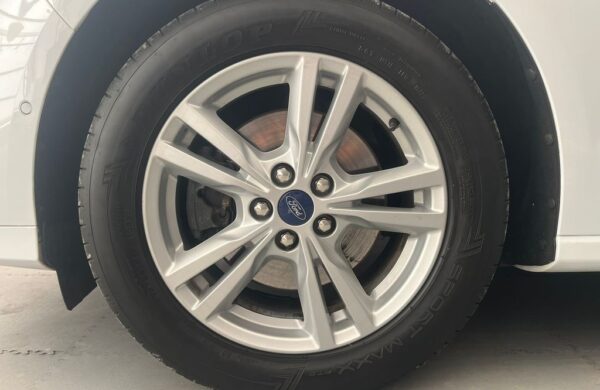 Ford S-Max 2.0 EB Titanium LED manuál, nabídka 57ef9a25-b9ed-4e33-88db-e98197014b0a