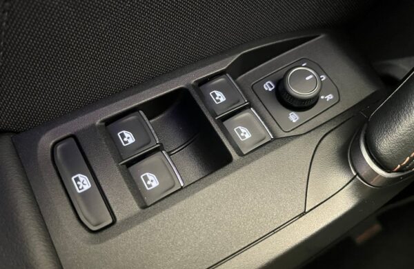 Cupra  2.0 TSi 140kW DSG 4×4 ČR 1.maj, nabídka 7224e433-cbf1-4e2e-ad8e-747089ace6b8