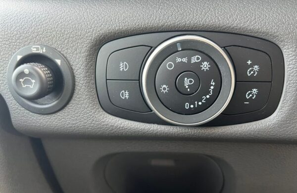 Ford Transit 2.0 350 L3H2 FWD, nabídka c8c332ac-40ba-486d-aef7-ca581042a3b3