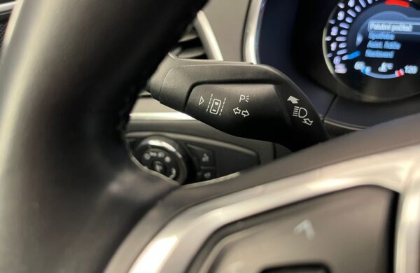 Ford Galaxy 2.5 HEV Titanium 7míst, nabídka e5e0adbf-ac9a-4146-9d21-9e88d01ce13d