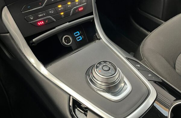 Ford Galaxy 2.5 HEV Titanium 7míst, nabídka e5e0adbf-ac9a-4146-9d21-9e88d01ce13d
