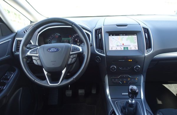 Ford S-Max 2.0 Titanium 140 kW, nabídka 971b60e7-fba1-4471-97a6-be8a0e388333
