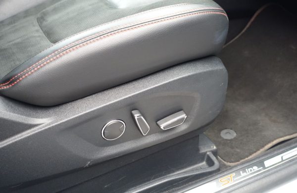 Ford S-Max 2.0 EcoBlue ST-Line, nabídka 823408dc-ce17-4a32-93c4-70658aac04dd