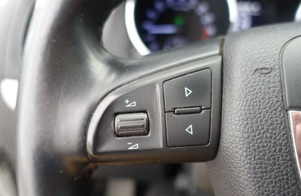 Ford Mondeo 2.0 TDCi Titanium 132 kW  LED, nabídka 2567d353-9484-468a-af0d-9a6b81fa59e4