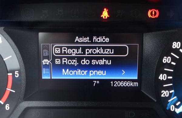 Ford Mondeo 2.0 EcoBlue LED SVĚTLA, nabídka 5b13e171-313f-4d8b-a17d-1afd19fb1a39