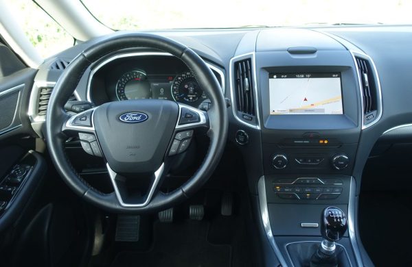Ford Galaxy 2.0 Titanium LED SVĚTLA, nabídka 2ab99d2c-adfa-4152-b9db-4882f4076335