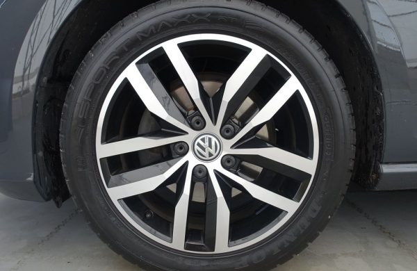 Volkswagen Golf 2.0 TDi Highline 110 kW DSG, nabídka 7cb53b14-2d41-4130-a904-db54d4ce3aa1