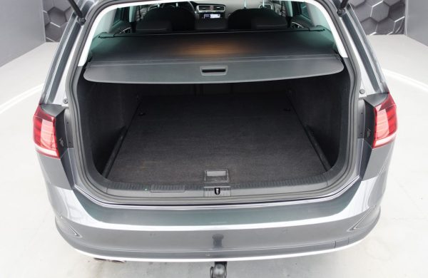 Volkswagen Golf 2.0 TDI 135 kW 4MOT Alltrack D, nabídka ab069bab-f87e-4b17-a19f-7d324f1f6b50