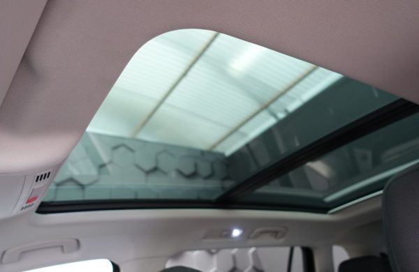 Ford Mondeo 2.0 Titanium, nabídka e1d1b459-1713-47c6-8d2d-6f95eeffb8b0