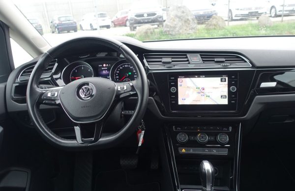 Volkswagen Touran 2.0 TDi Highline DSG, nabídka 0edd8331-0e5f-43d5-bce9-1da92f1fd4d1