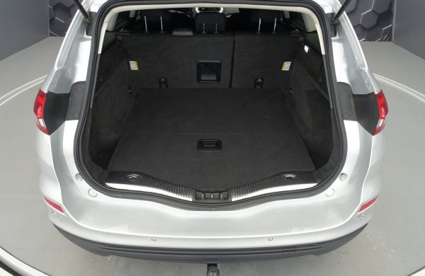Ford Mondeo 2.0 TDCi Business, nabídka d403c23a-e703-4c26-a32a-1f8ea7c221b0