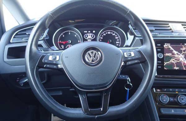 Volkswagen Touran 2.0 TDi LED SVĚTLA, nabídka e8a4ffac-744d-456b-bccc-51c636644624