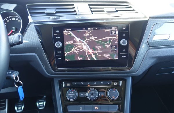 Volkswagen Touran 2.0 TDi LED SVĚTLA, nabídka e8a4ffac-744d-456b-bccc-51c636644624