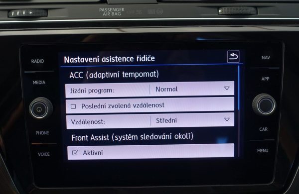 Volkswagen Touran 2.0 TDi LED SVĚTLA, nabídka e8a4ffac-744d-456b-bccc-51c636644624