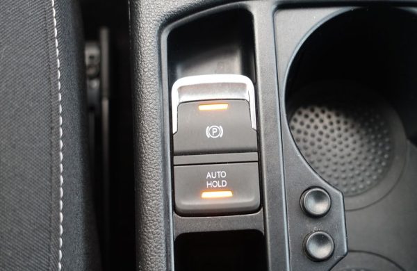 Volkswagen Touran 2.0 TDi LED SVĚTLA, nabídka e8a4ffac-744d-456b-bccc-51c636644624