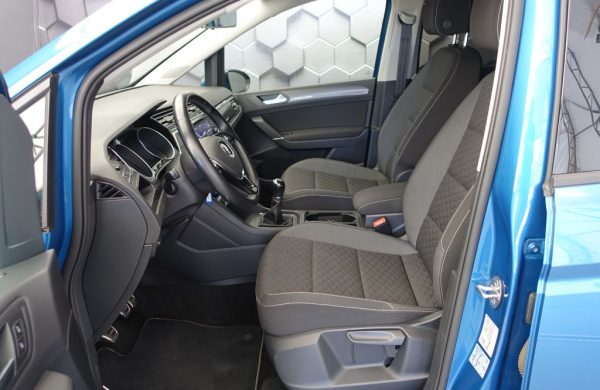 Volkswagen Touran 2.0 TDi LED SVĚTLA, nabídka e8a4ffac-744d-456b-bccc-51c636644624
