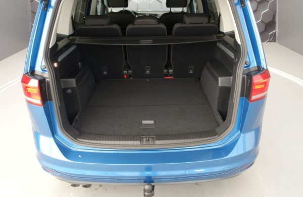 Volkswagen Touran 2.0 TDi LED SVĚTLA, nabídka e8a4ffac-744d-456b-bccc-51c636644624