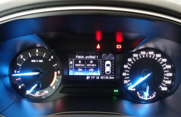 Ford Mondeo 2.0 EcoBlue LED SVĚTLA, nabídka 129e8866-a789-419d-b088-392dae0f29f1