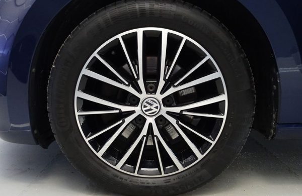 Volkswagen Touran 2.0 TDi Highline NEZ. TOPENÍ, nabídka 6aba3de8-8830-4666-b4de-b92e0a920058