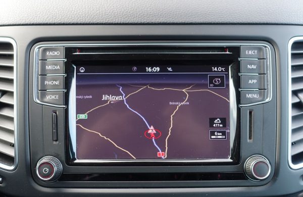 Volkswagen Sharan 2.0 TDi Highline DSG, nabídka c80d3f9a-e490-42d8-8def-5f584332075b