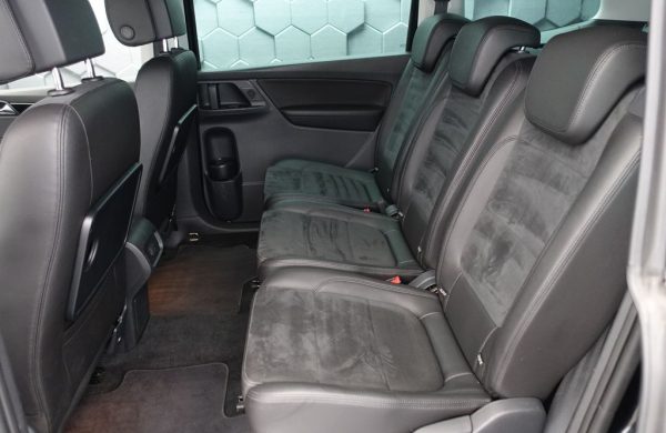 Volkswagen Sharan 2.0 TDi Highline DSG, nabídka c80d3f9a-e490-42d8-8def-5f584332075b