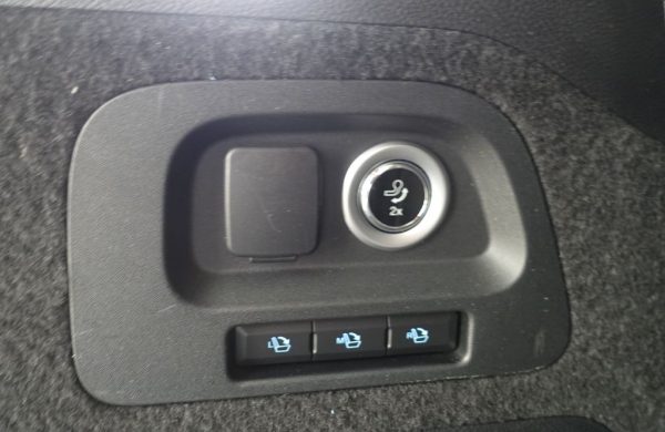 Volkswagen Touran 2.0 TDI BMT Comfortline DSG, nabídka 813a28fc-d4ea-4258-9e84-fb07a3b443c6