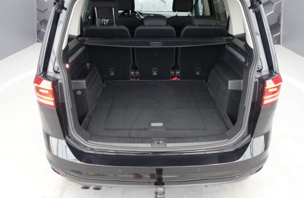 Volkswagen Touran 2.0 TDi Highline DSG, nabídka 0edd8331-0e5f-43d5-bce9-1da92f1fd4d1
