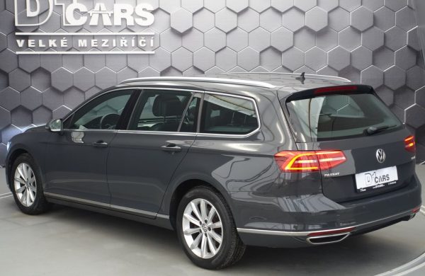 Volkswagen Passat 2.0 TDi 140 kW R-Line, nabídka 0f05a91a-bdcd-4c41-a58f-02d8473882ba