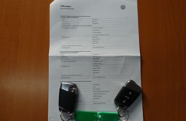 Volkswagen Passat 2.0 TDi 140 kW R-Line, nabídka 0f05a91a-bdcd-4c41-a58f-02d8473882ba