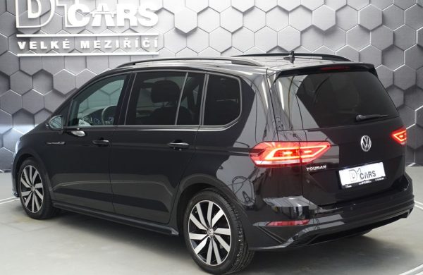 Volkswagen Touran 1.5 TSi R-Line DSG, nabídka 54256a6e-5b68-4ddb-91d4-314dd6492e07