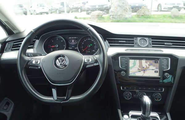 Volkswagen Passat 1.6 TDi 88 kW LED SVĚTLA, nabídka 3d717c40-88af-4b26-87b9-c0728ed7d719