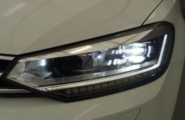 Volkswagen Touran 2.0 TDi Highline LED SVĚTLA, nabídka a6c564ea-7f50-4017-a602-3d75c03e78a6