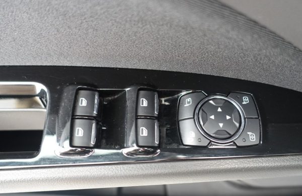 Ford Mondeo 2.0 TDCi Titanium NEZ.TOPENÍ, nabídka f7407a8e-c4fa-4530-bcd3-94608a4047b1