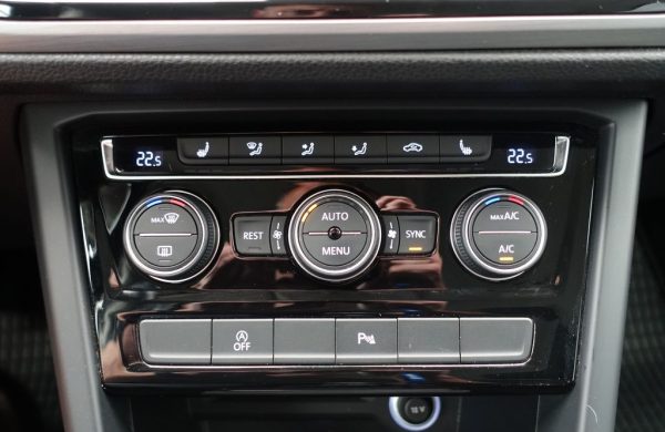 Volkswagen Touran 2.0 TDi  REZERVOVÁNO!, nabídka 9e3876b6-6987-45ea-b70f-2013e7531780