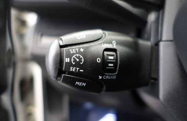 Peugeot 5008 2.0 HDi 130 kW 7 MÍST, nabídka d44c94c6-c26a-407c-9e6d-6115b13027a9