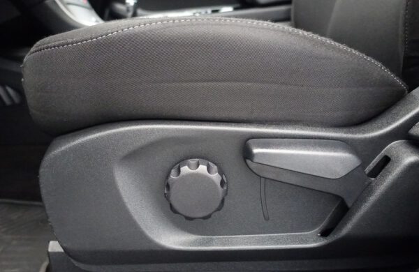 Ford S-Max 2.0 TDCi Business LED SVĚTLA, nabídka 255aedb4-d46b-40e6-86e6-2c70f46194e0