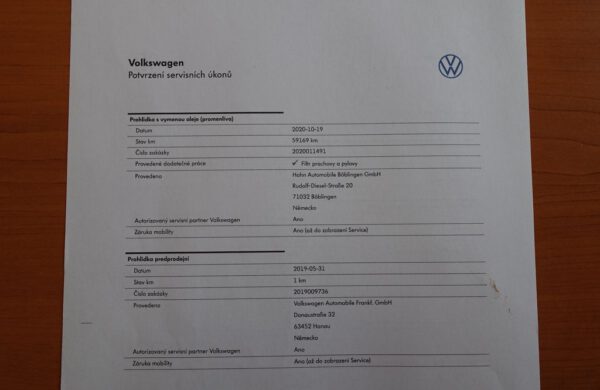 Volkswagen Touran 2.0 TDi NEZ.TOPENÍ, nabídka b3b9163b-636b-490a-98a2-c23d47f49149