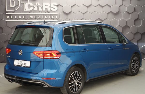 Volkswagen Touran 2.0 TDi R-Line 7MÍST, nabídka 15e6b3a6-cd00-406f-b58c-a937ca94f440