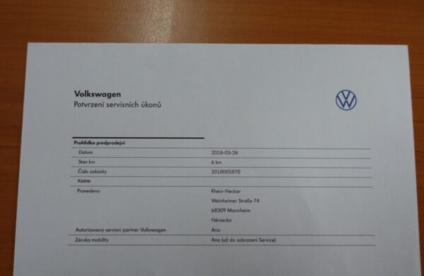 Volkswagen Touran 2.0 TDi R-Line 7MÍST, nabídka 15e6b3a6-cd00-406f-b58c-a937ca94f440