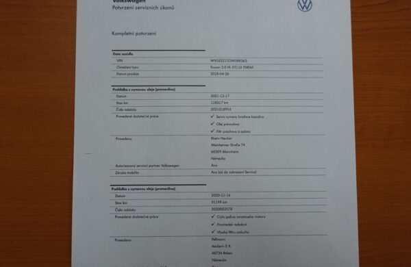 Volkswagen Touran 2.0 TDi R-Line 7MÍST, nabídka 15e6b3a6-cd00-406f-b58c-a937ca94f440